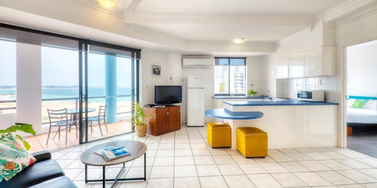 Komune Resort And Beach Club Greenmount Beach Coolangatta Buitenkant foto